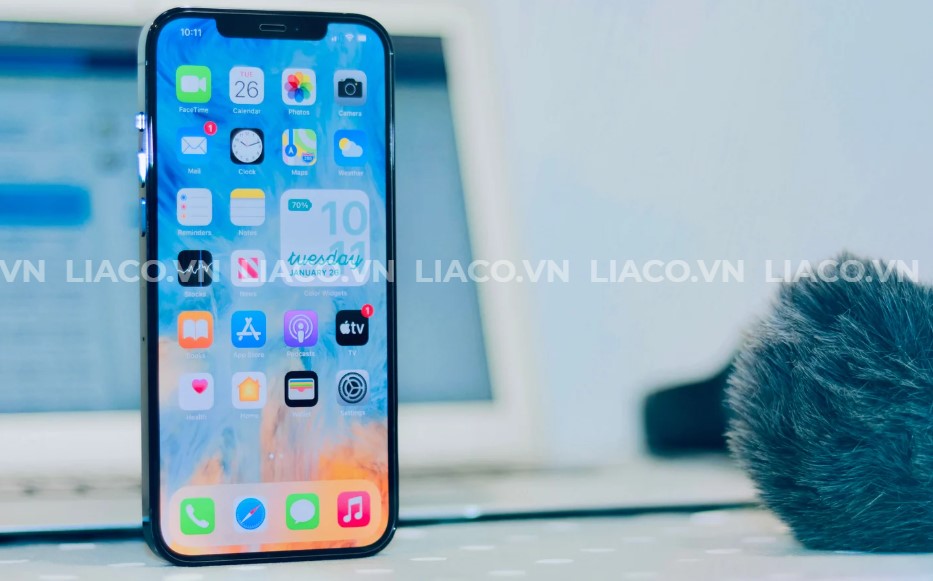 4.1. Giá cao hơn so với loại màn hình khác 1