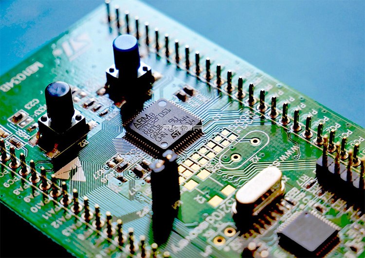 1. Định Nghĩa về SMD (Surface-Mount Device) 2