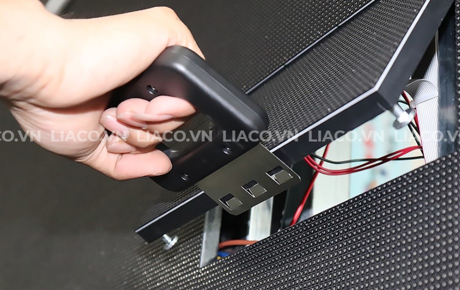 Các phương pháp bảo trì màn hình LED mặt trước 2