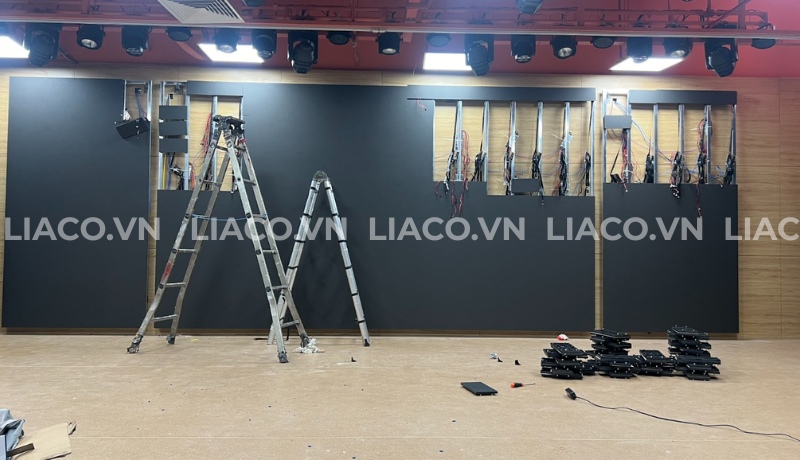 Thi công màn hình LED P2.5 kích thước 23.692m2 tại Lào Cai 1