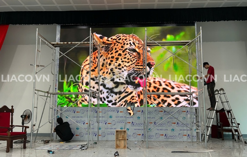 Lắp đặt màn hình LED P2.5 indoor 15.565m2 Chí Linh, HD 6