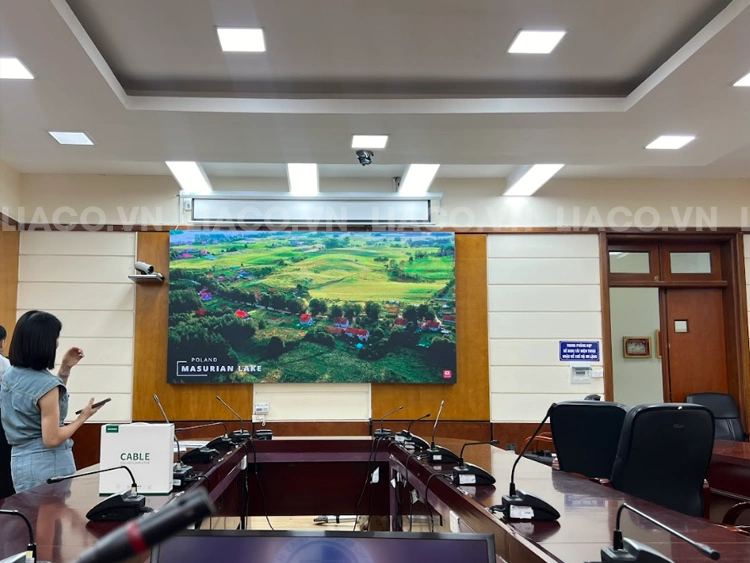 Dự án thi công màn hình LED P3 indoor tại ĐH Luật