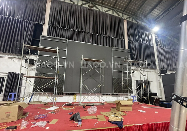 Thi công màn hình LED P4 ngoài trời tại Trung tâm Giáo dục Alpha 3
