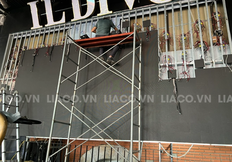 Màn hình LED P3 trong nhà: 1